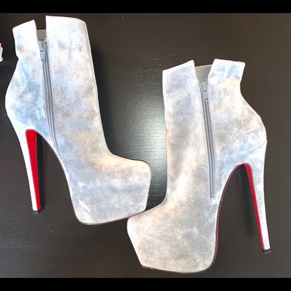 Christian Louboutin 💯 %Authentic - Picture 11 of 15